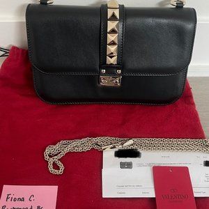 VALENTINO BLACK LEATHER ROCKSTUD CROSSBODY CHAIN BAG